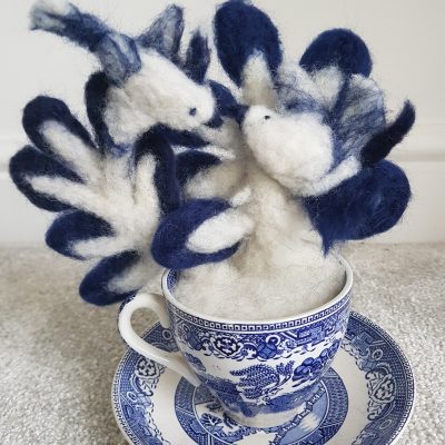 felted willow pattern, kissing birds. blue and white willow pattern.